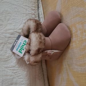 Baby fur boots